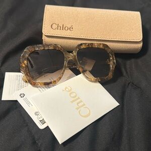 Chloe Shades